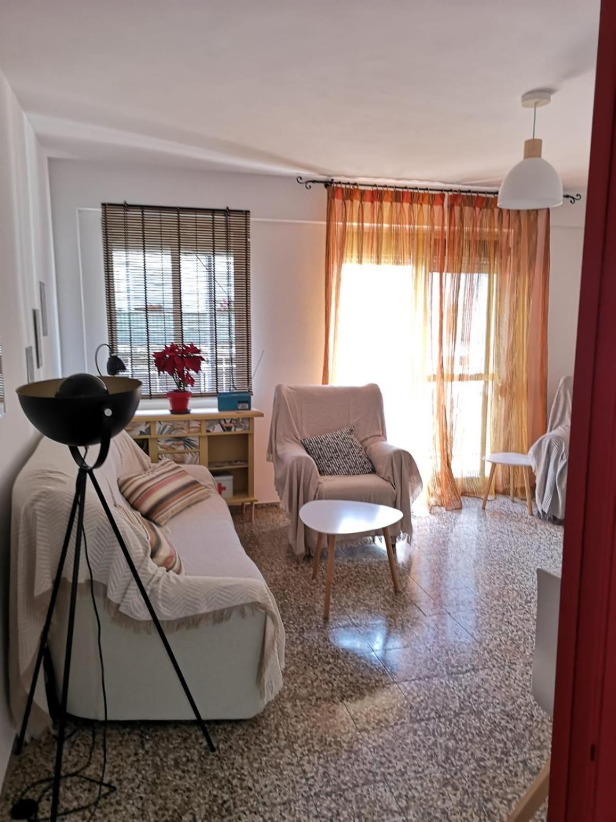 La Paloma Apartment *
